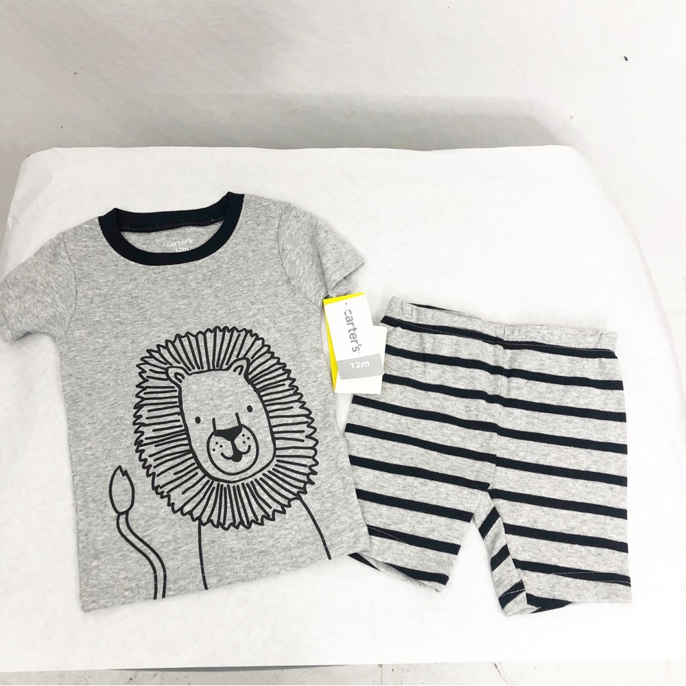 NEW Carter’s 2 Piece Boys Lion Pajamas, Size 12 Months, Gray and Black